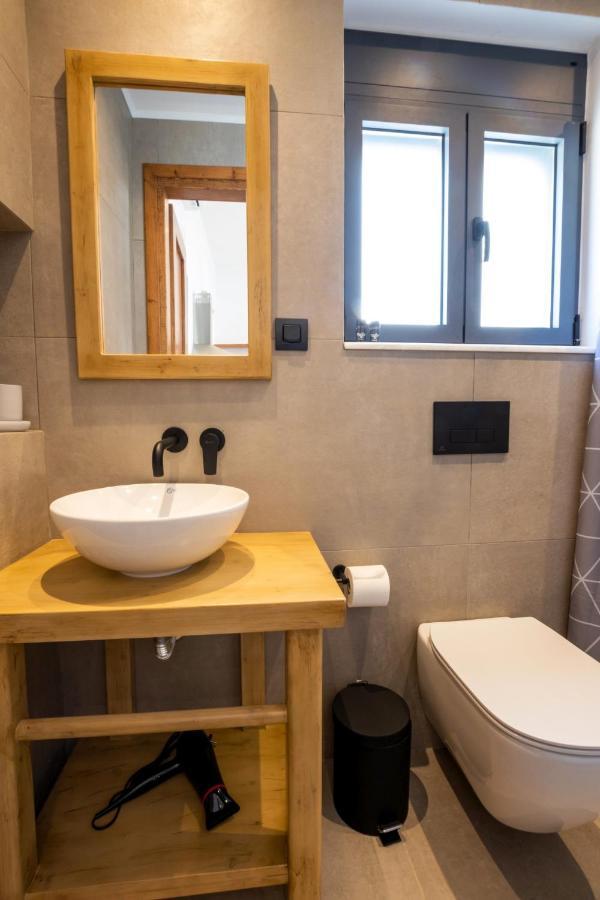 Cato Agro 4, Seafront Villa With Private Pool Afiártisz Kültér fotó