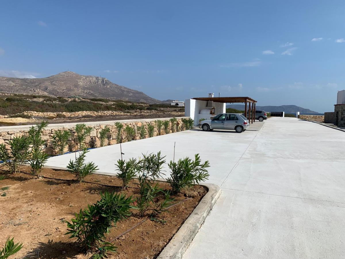 Cato Agro 4, Seafront Villa With Private Pool Afiártisz Kültér fotó