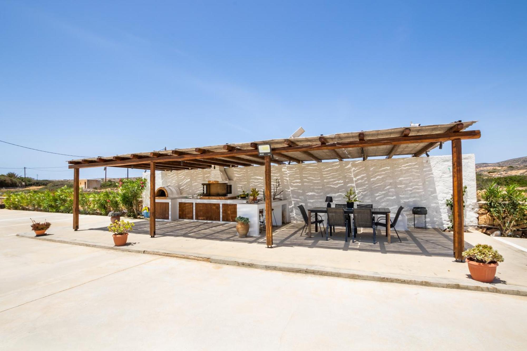 Cato Agro 4, Seafront Villa With Private Pool Afiártisz Kültér fotó
